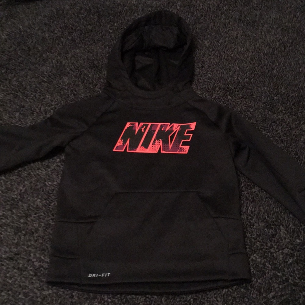 NWT Boys Nike hoodie